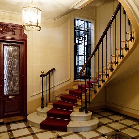 Bright And Homely 1 Bedroom Rooftop Apartment In The Marais In باريس المظهر الخارجي الصورة